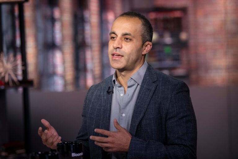 Insight VC describes Databricks’ wild $10B deal and the bad advice the CEO ignored